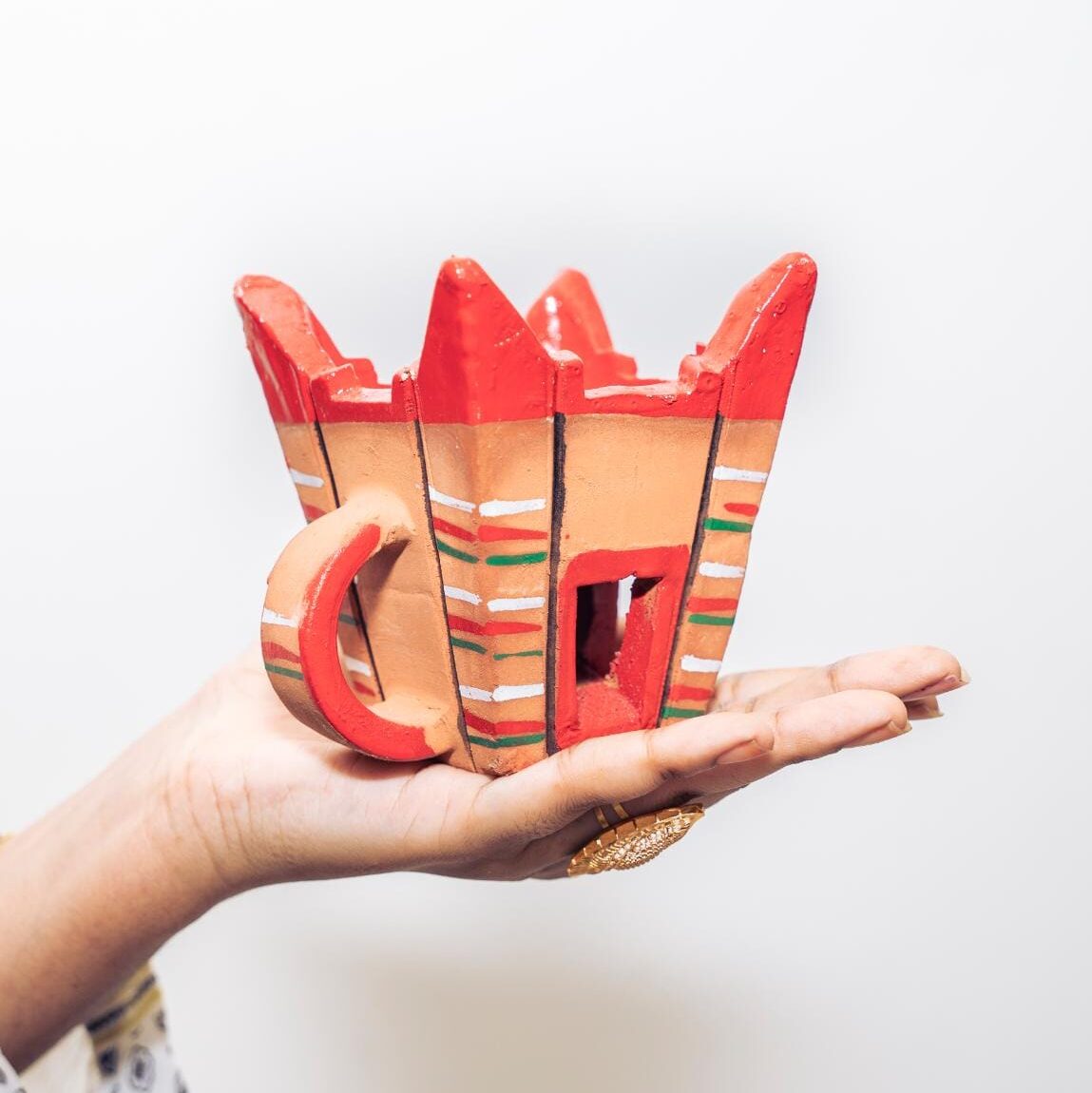 Traditional Omani Clay Incense Burner – Medium | Makan Alluban